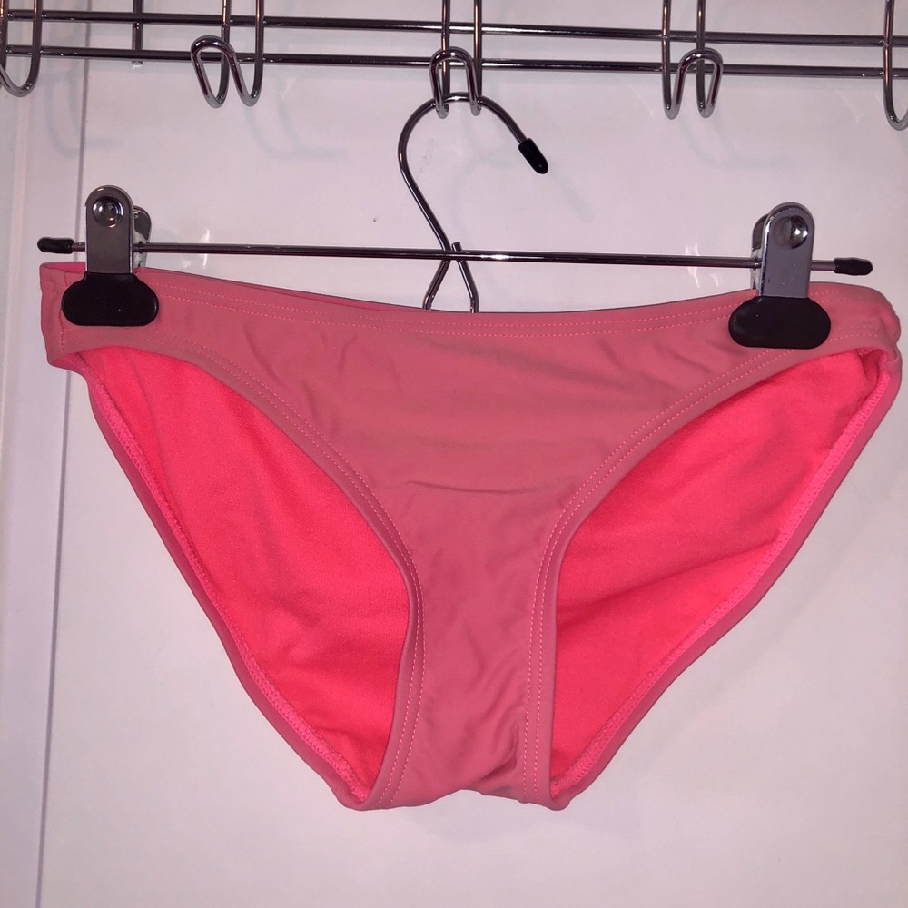 🤑pink bikini bottoms🤑